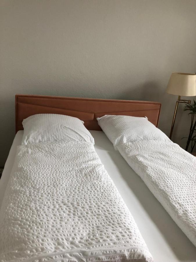 Apartmenthaus Am Bahnhof Detmold Esterno foto